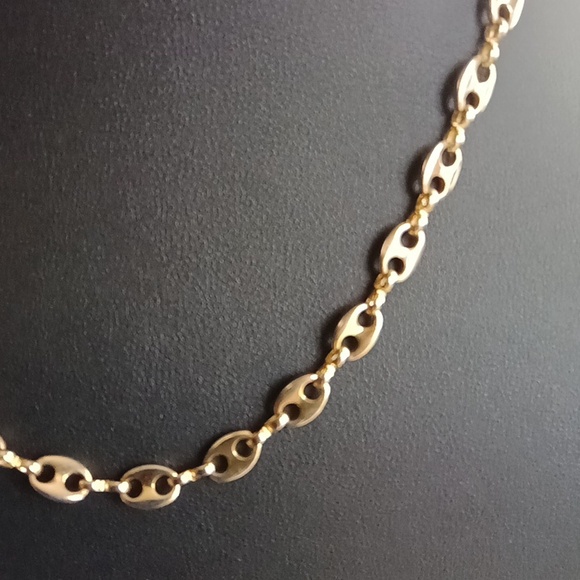149. VINTAGE AVON GOLD TONE CHOKER 9" SOME WEAR ON CLASP - Picture 2 of 3
